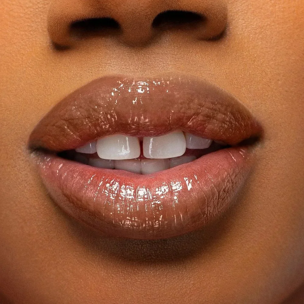 ARTIST  COUTURE: Silky Lip Oil: That Girl